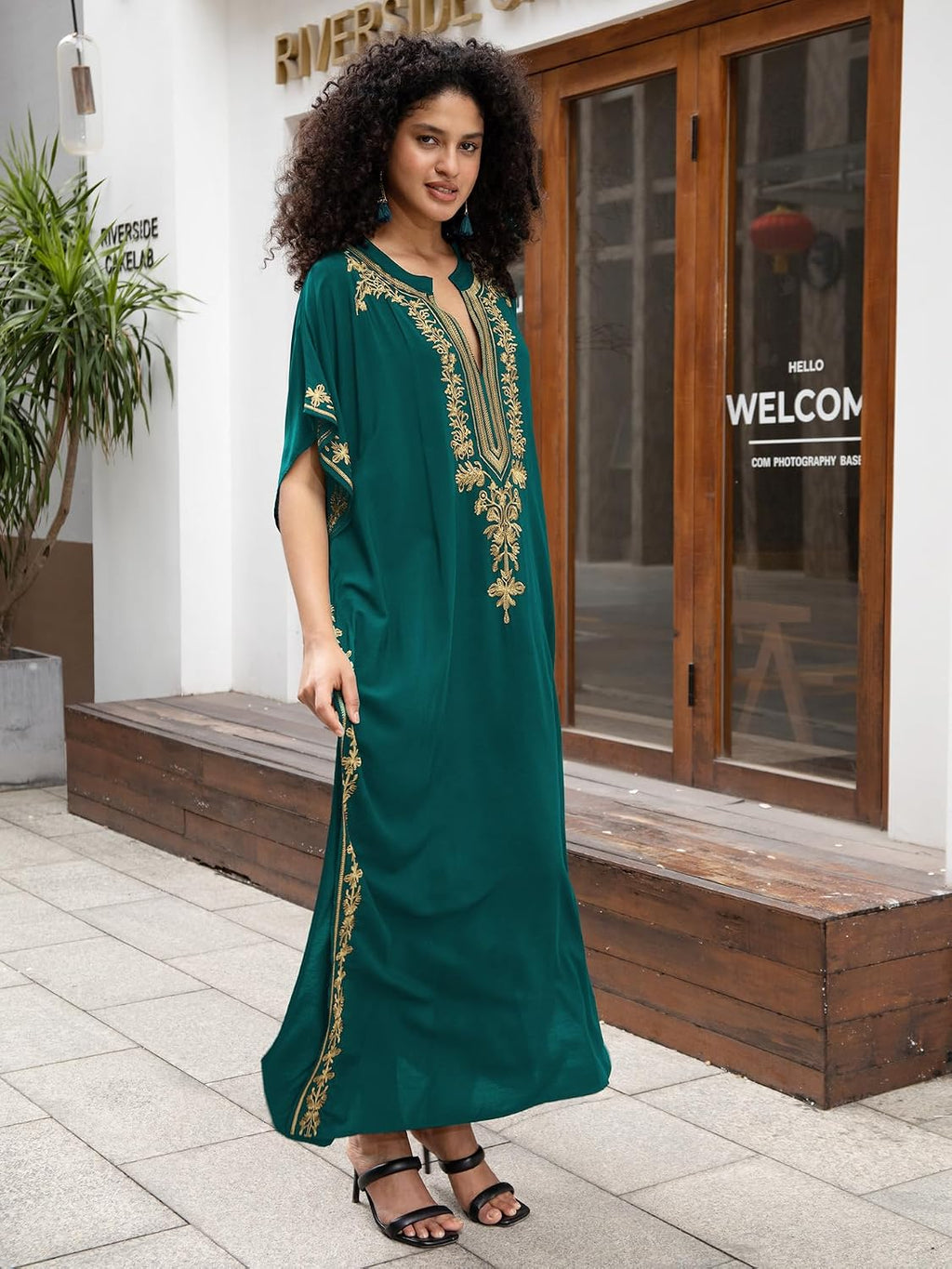 Kaftan Dresses for Women Embroidered Short Sleeve V-Neck plus Size Caftan Bikini Swimsuit Cover-Up Long Beach Dress