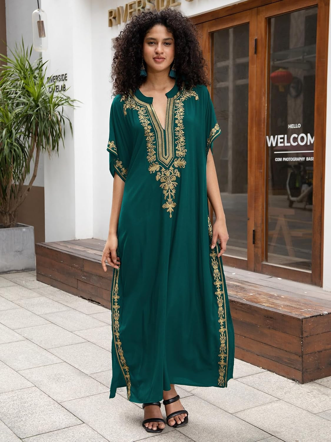 Kaftan Dresses for Women Embroidered Short Sleeve V-Neck plus Size Caftan Bikini Swimsuit Cover-Up Long Beach Dress